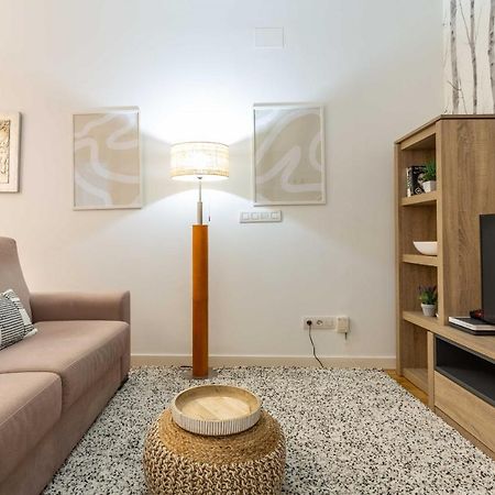 Mit House Ayala En Madrid Appartement Buitenkant foto
